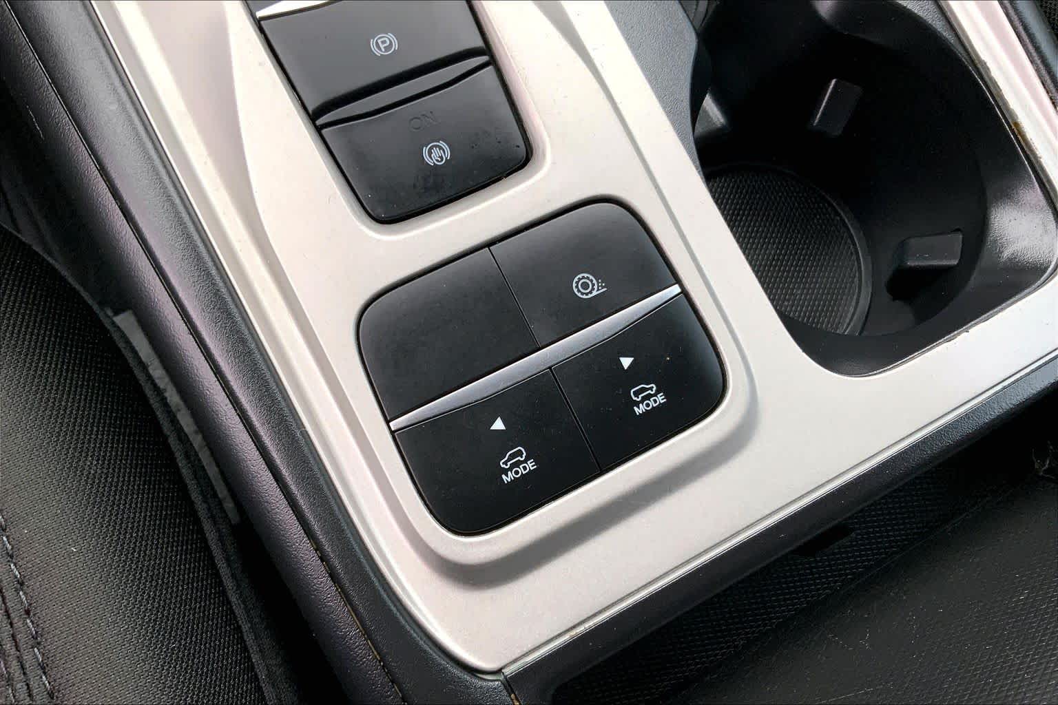Used 2022 Ford Explorer - photo 31