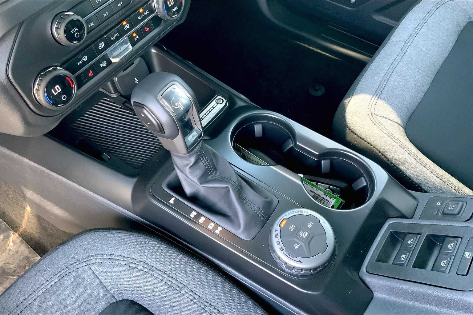 New 2025 Ford Bronco - photo 8