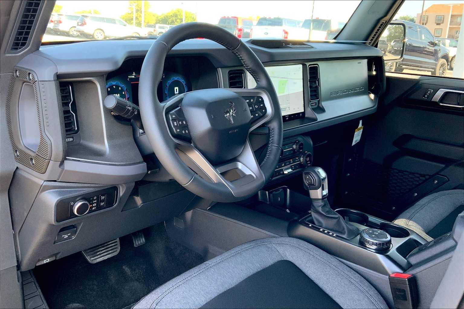 New 2025 Ford Bronco - photo 9