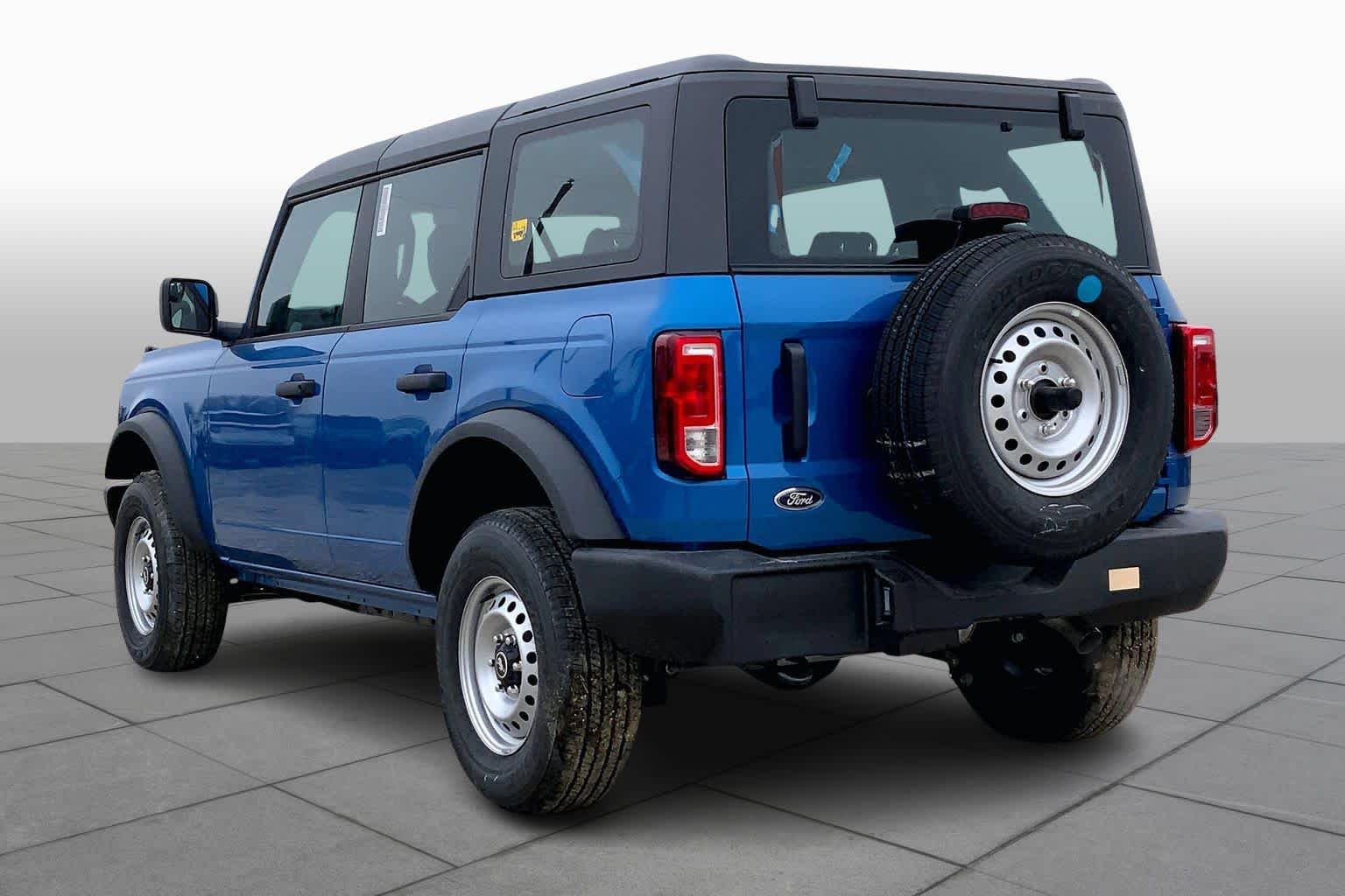 New 2025 Ford Bronco - photo 2