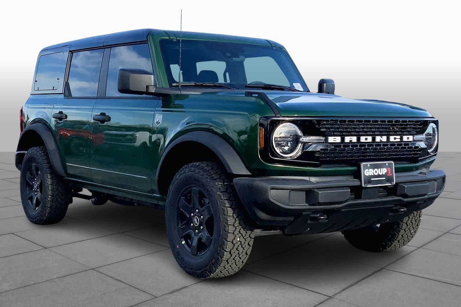 New 2025 Ford Bronco - photo 2