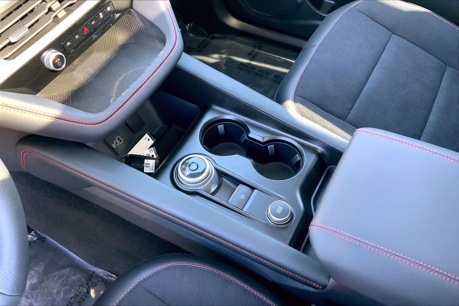 New 2026 Ford Explorer - photo 8