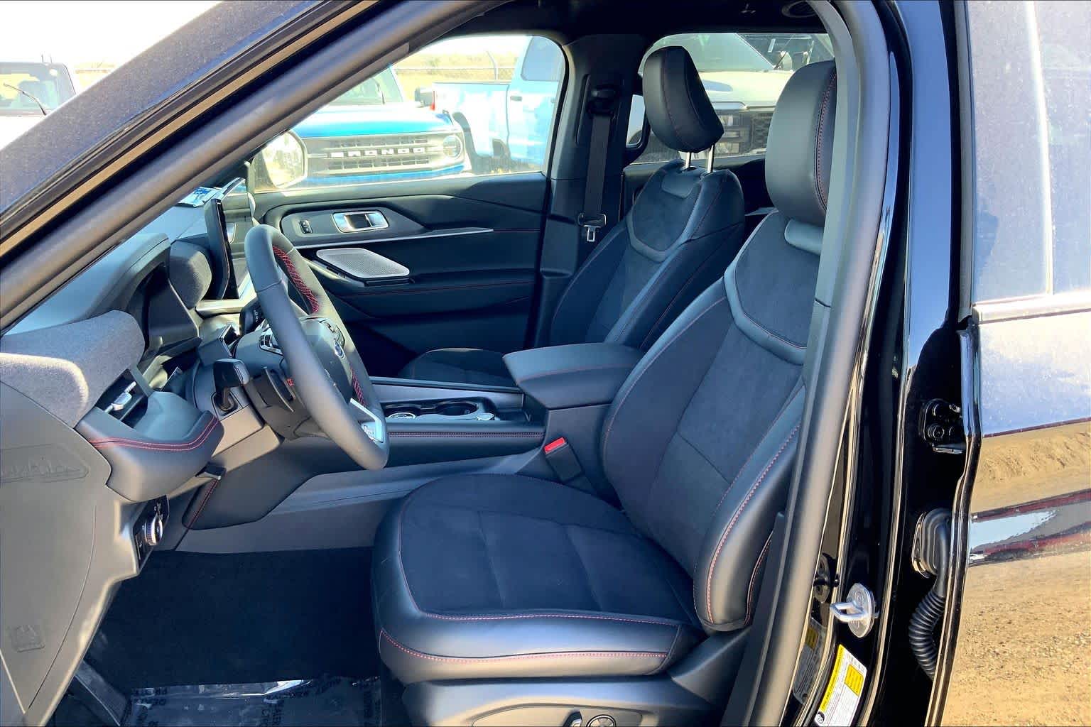 New 2026 Ford Explorer - photo 10