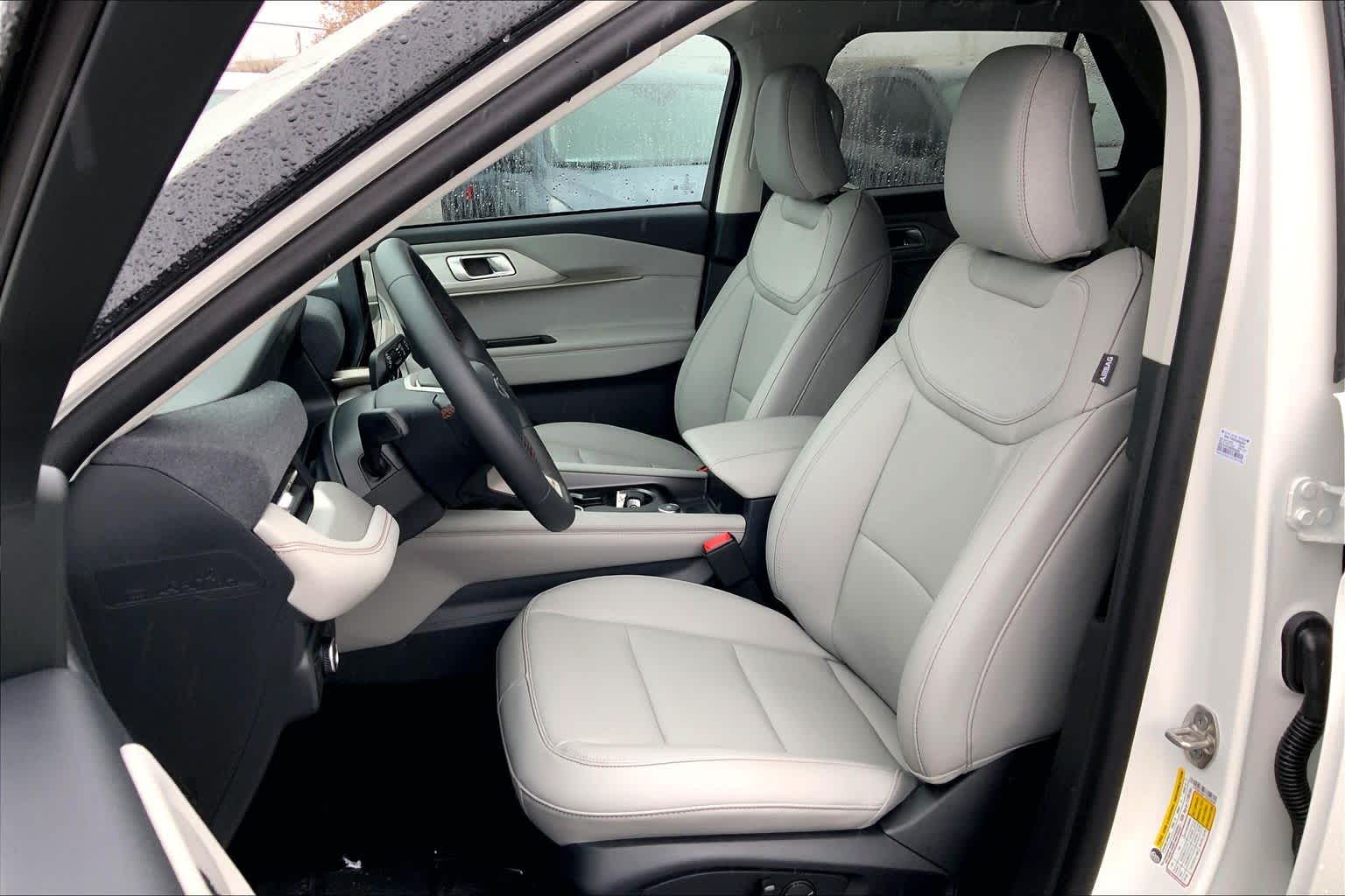 New 2026 Ford Explorer - photo 10
