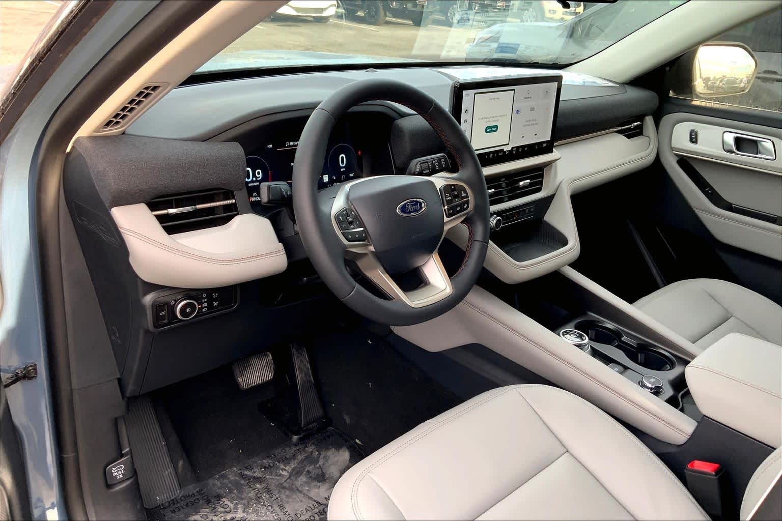 New 2026 Ford Explorer - photo 9