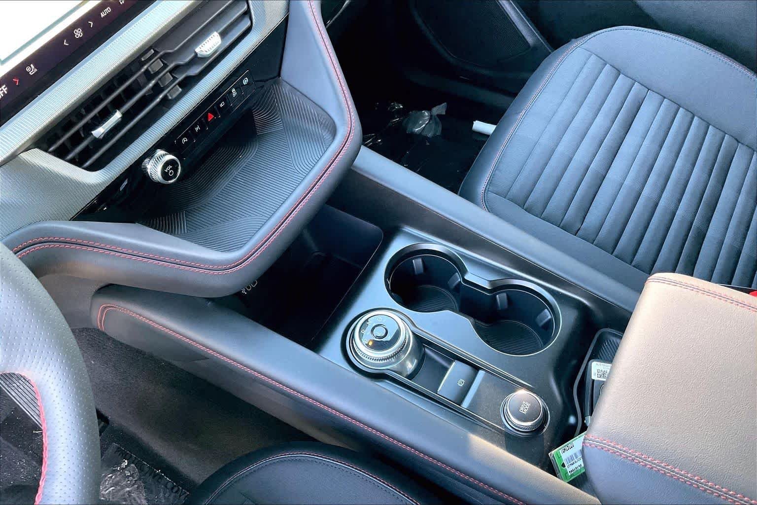 New 2026 Ford Explorer - photo 8