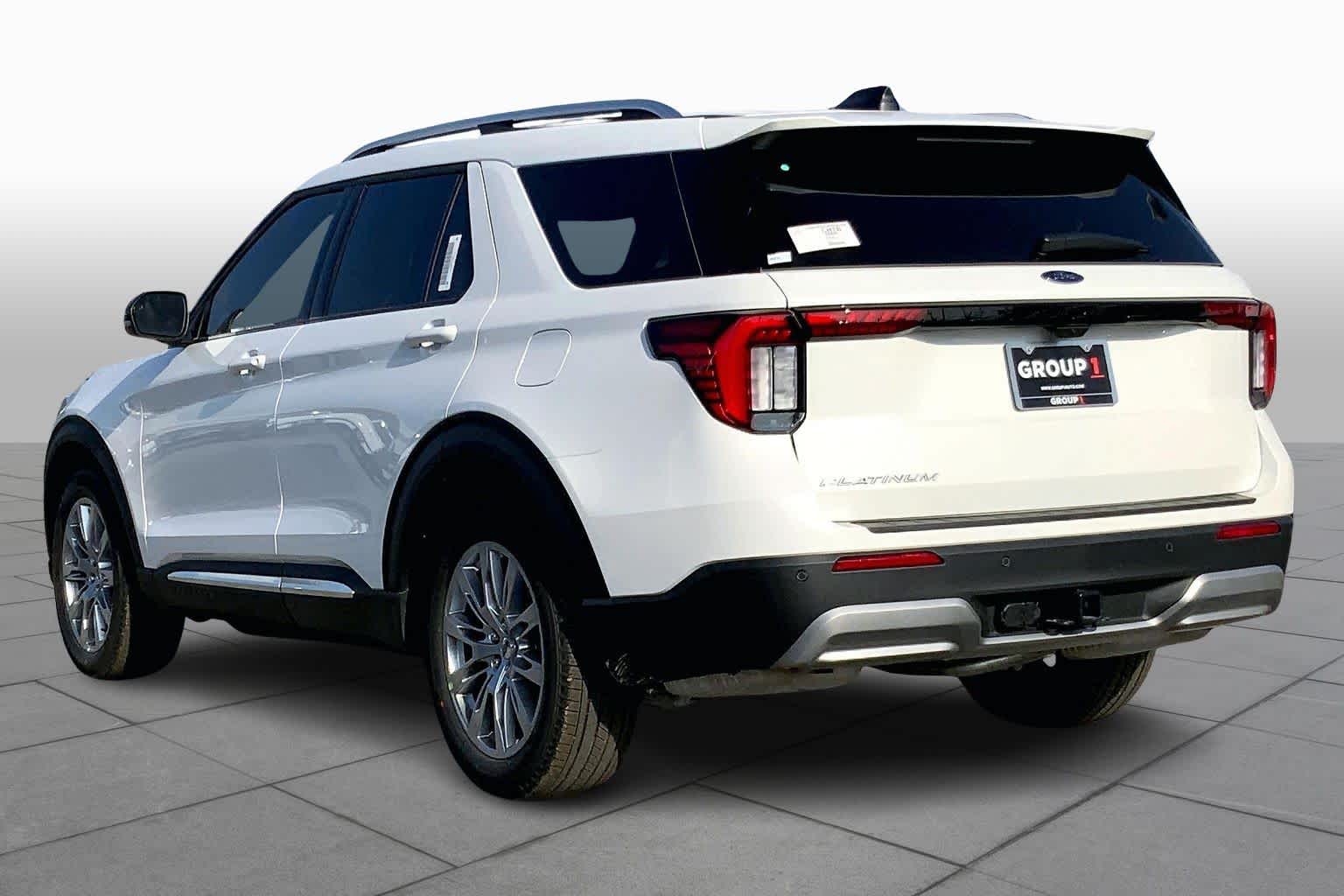 New 2026 Ford Explorer - photo 2