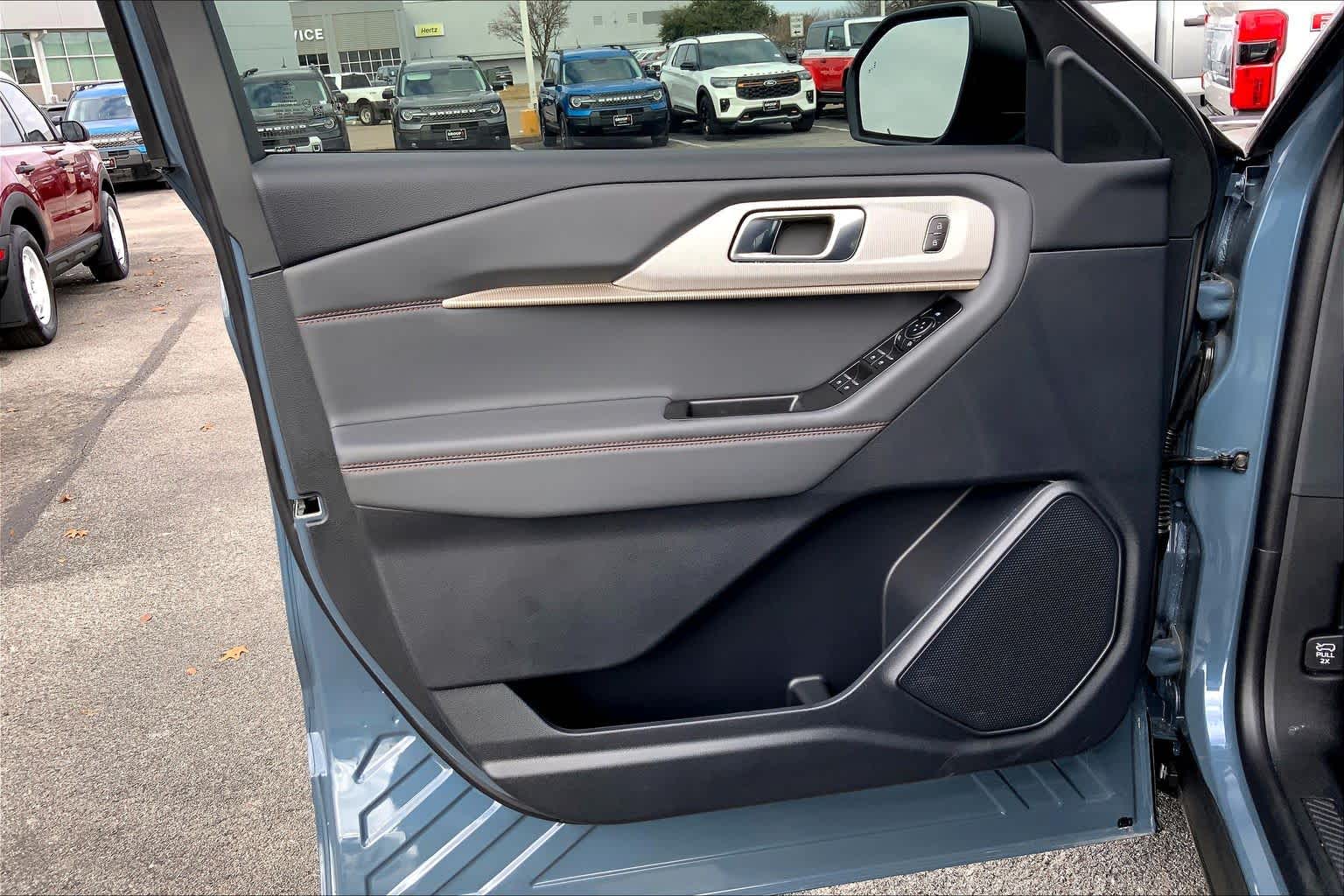 New 2026 Ford Explorer - photo 11