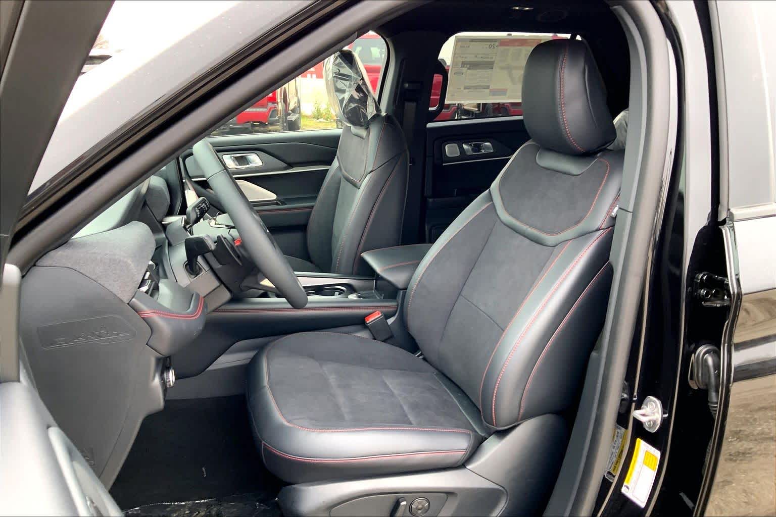 New 2026 Ford Explorer - photo 10