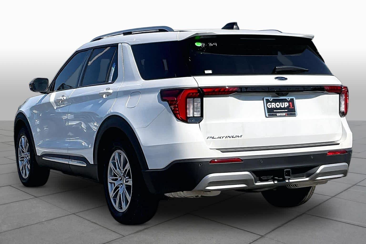 New 2026 Ford Explorer - photo 2