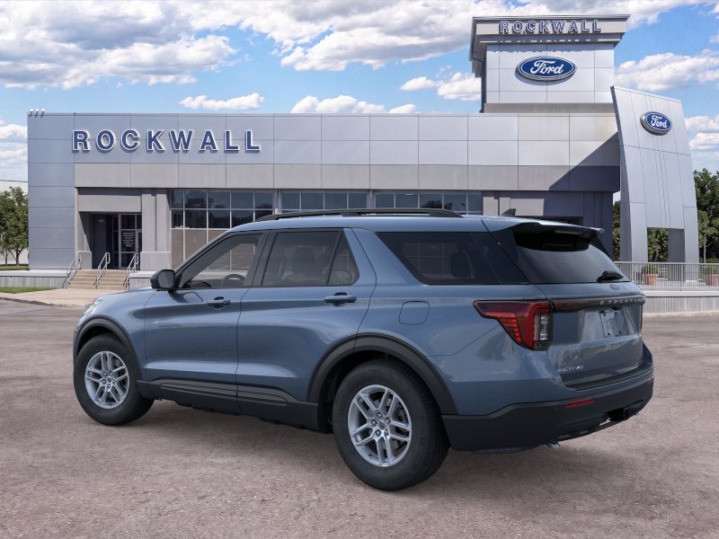 New 2026 Ford Explorer - photo 2
