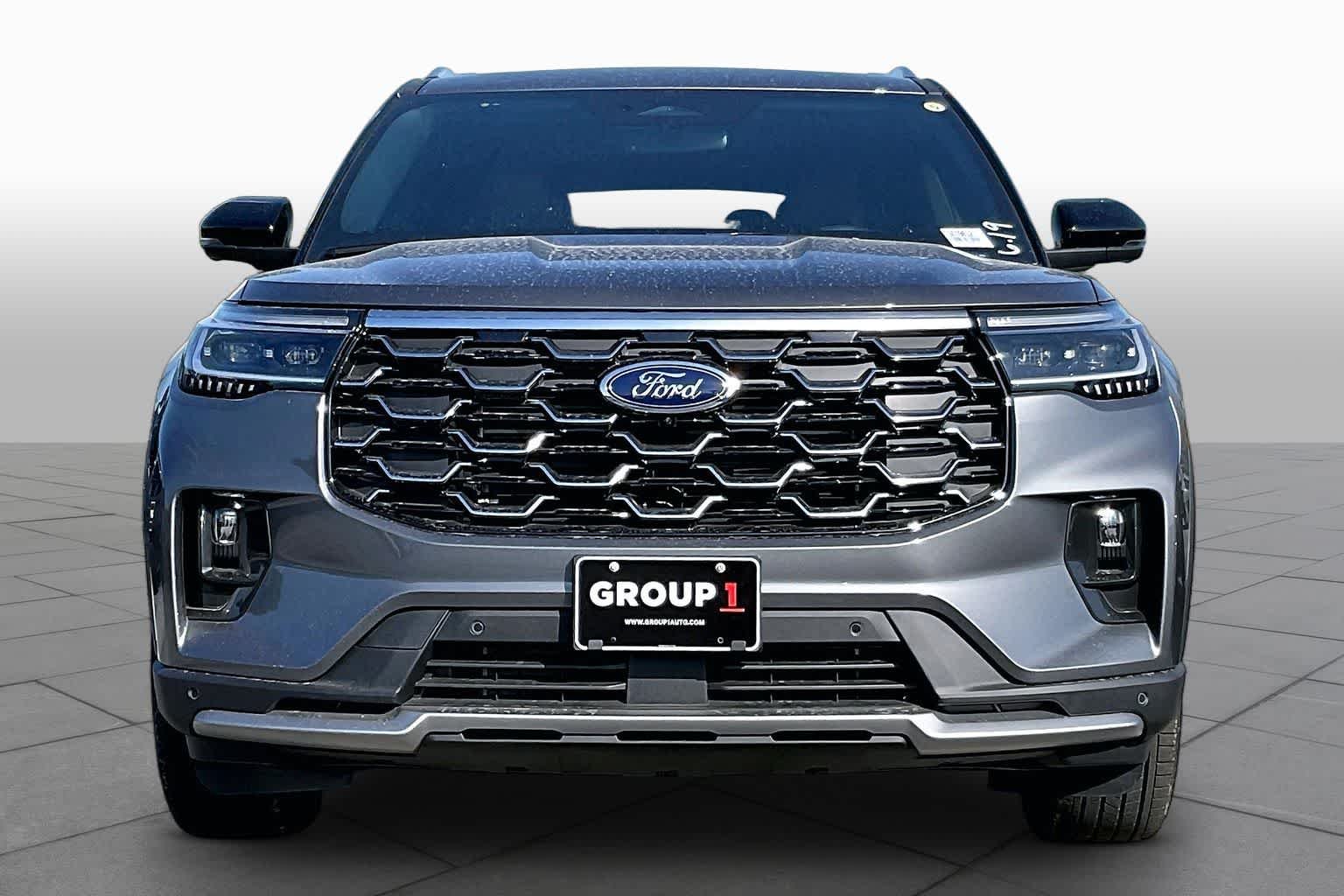 New 2026 Ford Explorer - photo 2
