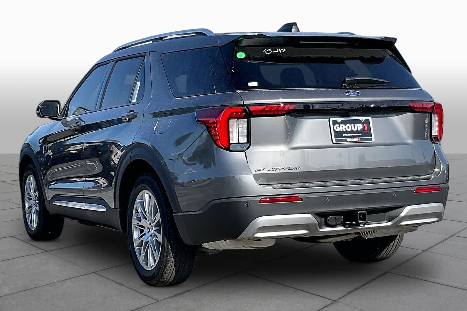 New 2026 Ford Explorer - photo 2
