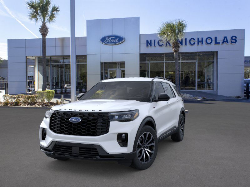 New 2026 Ford Explorer - photo 2