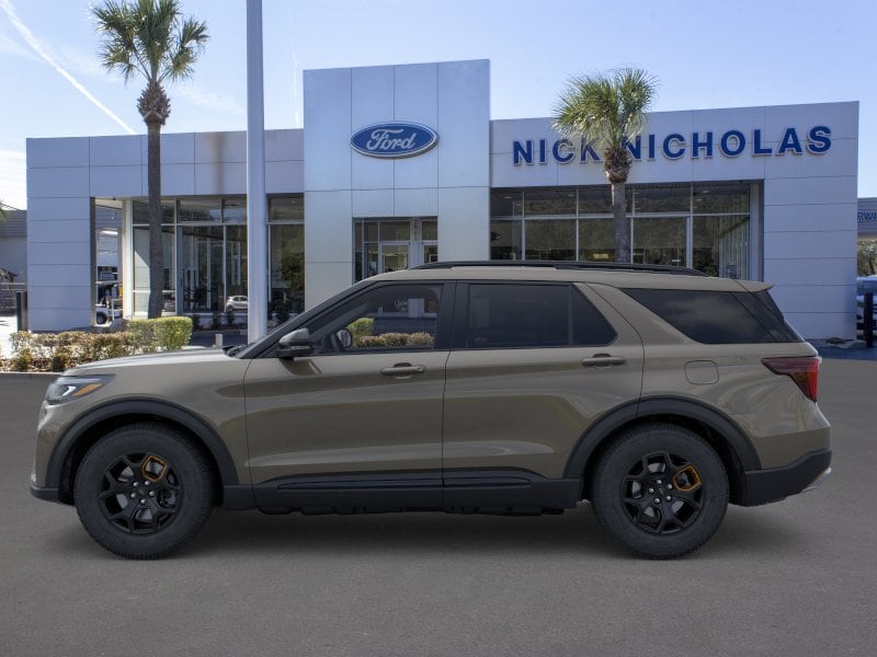 New 2026 Ford Explorer - photo 2