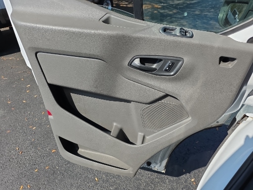 Used 2023 Ford Transit 250 - photo 18