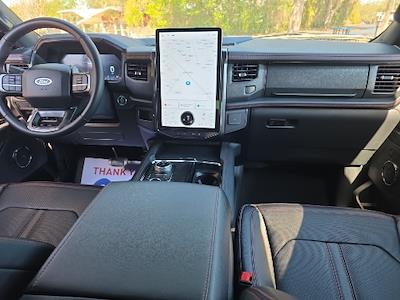 Used 2024 Ford Expedition - photo 2