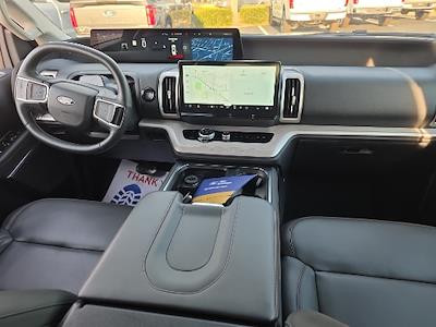 Used 2025 Ford Expedition MAX - photo 2