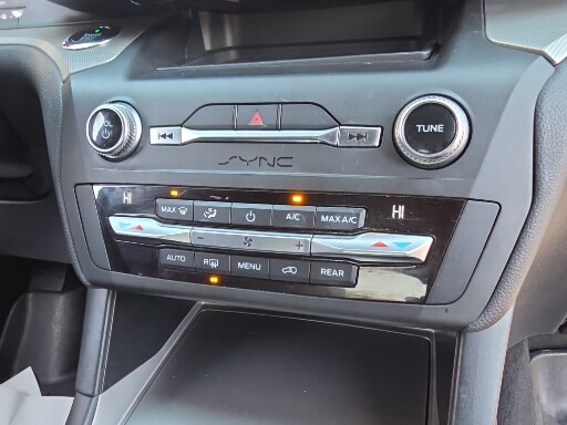 Used 2020 Ford Explorer - photo 15