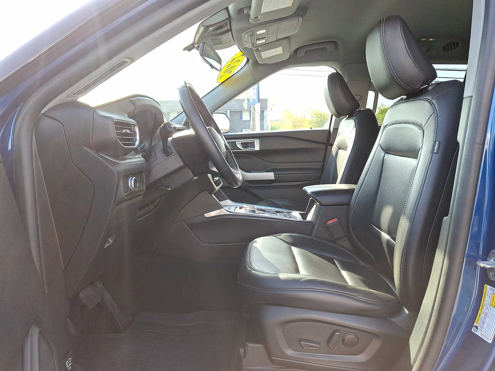 Used 2022 Ford Explorer - photo 15