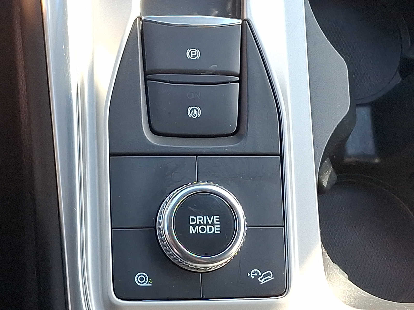 Used 2022 Ford Explorer - photo 27