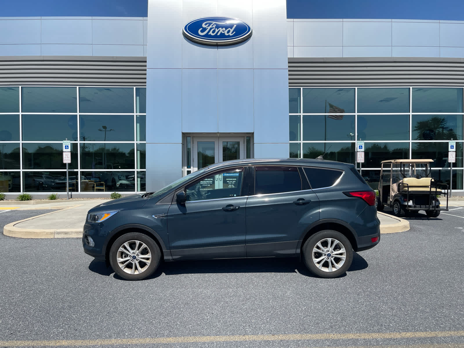 Used 2019 Ford Escape - photo 1