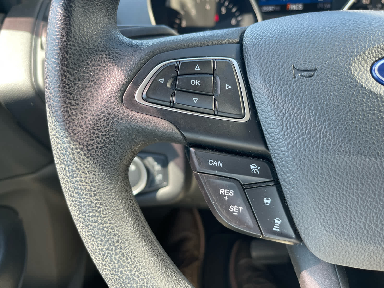 Used 2019 Ford Escape - photo 14