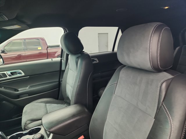 Used 2015 Ford Explorer - photo 12