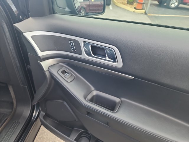 Used 2015 Ford Explorer - photo 21