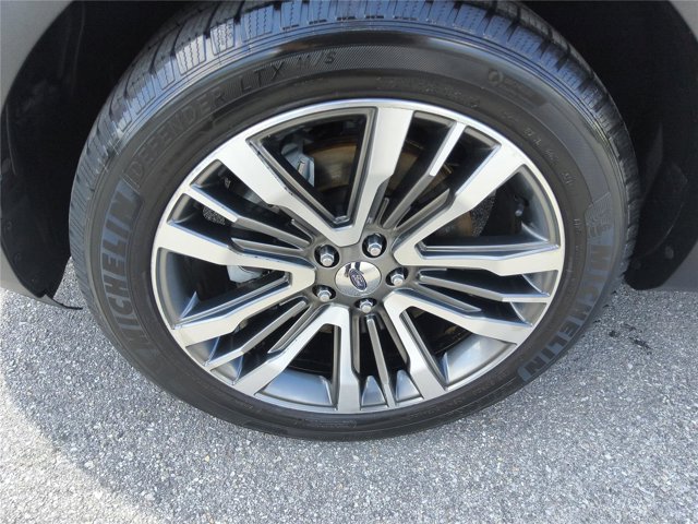 Used 2017 Ford Explorer - photo 12