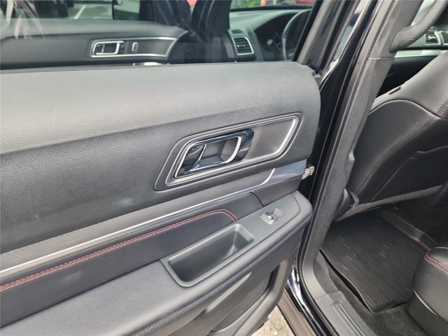 Used 2017 Ford Explorer - photo 17
