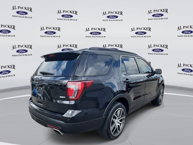 Used 2017 Ford Explorer - photo 2