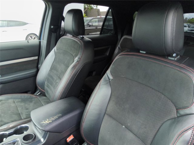 Used 2018 Ford Explorer - photo 16