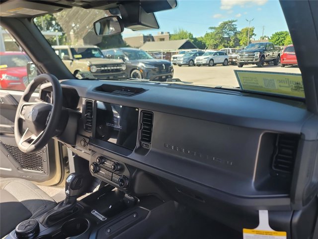 New 2025 Ford Bronco - photo 21
