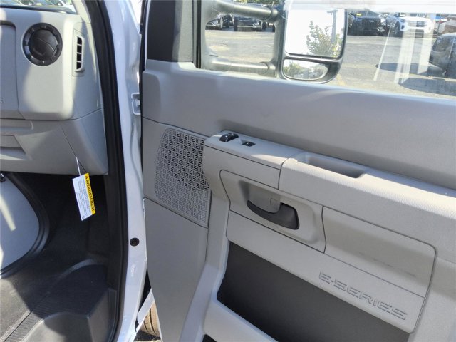 New 2026 Ford E-350 - photo 24