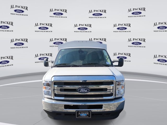 New 2026 Ford E-350 - photo 10