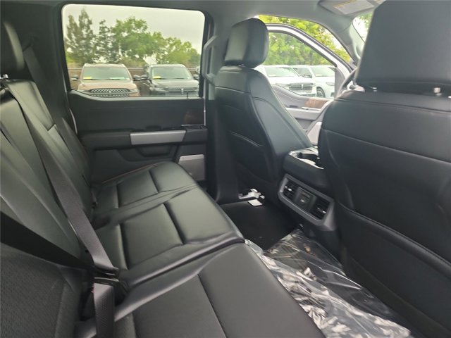 New 2026 Ford F-250 - photo 24
