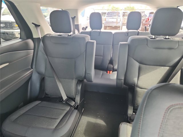 New 2026 Ford Explorer - photo 17