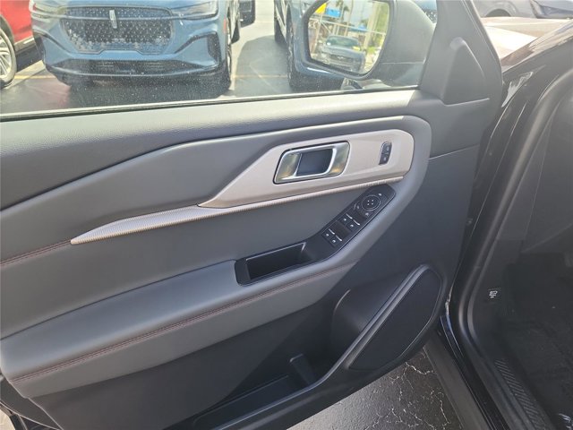 New 2026 Ford Explorer - photo 13