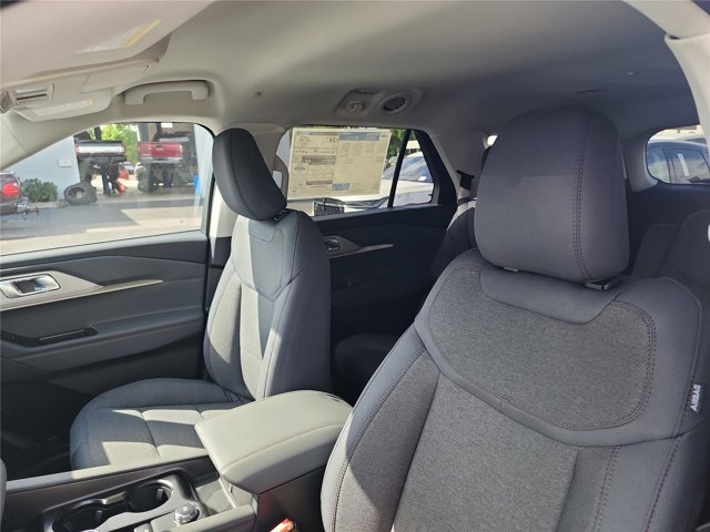 New 2026 Ford Explorer - photo 15