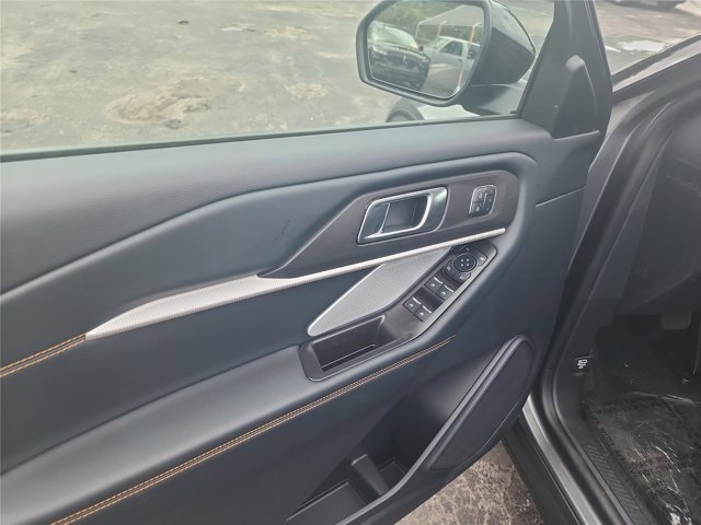 New 2026 Ford Explorer - photo 13