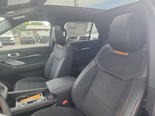 New 2026 Ford Explorer - photo 15