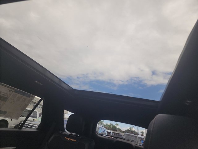 New 2026 Ford Explorer - photo 17