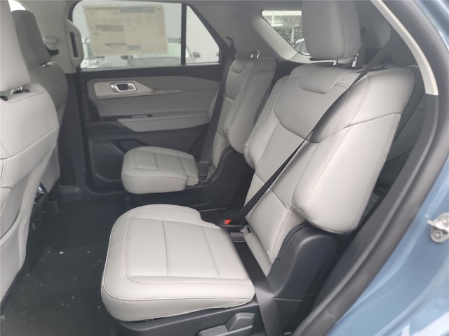 New 2026 Ford Explorer - photo 26