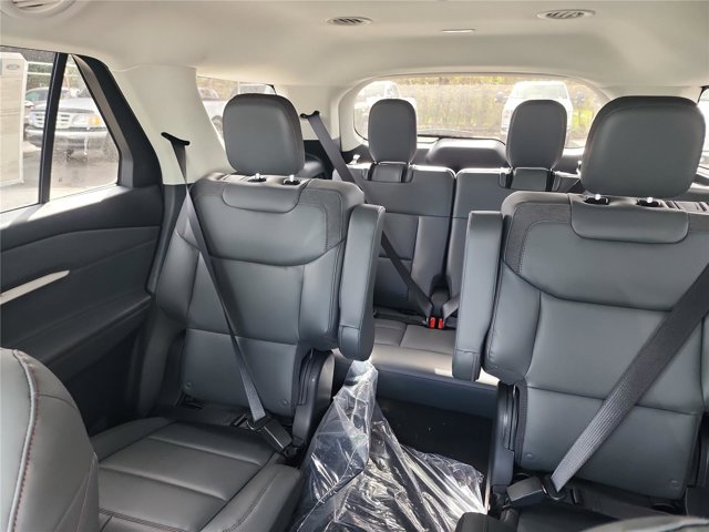New 2026 Ford Explorer - photo 16