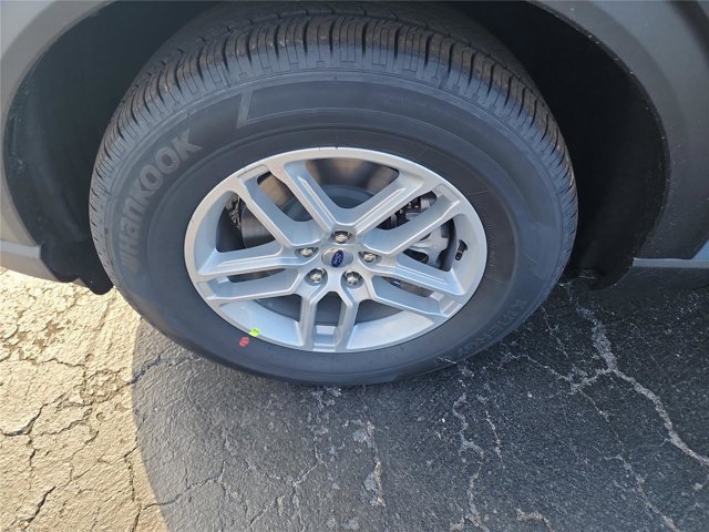 New 2026 Ford Explorer - photo 12