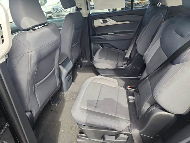 New 2026 Ford Explorer - photo 18