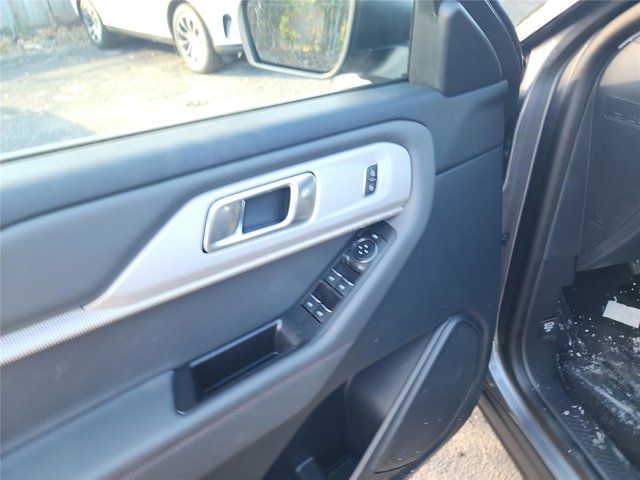 New 2026 Ford Explorer - photo 13