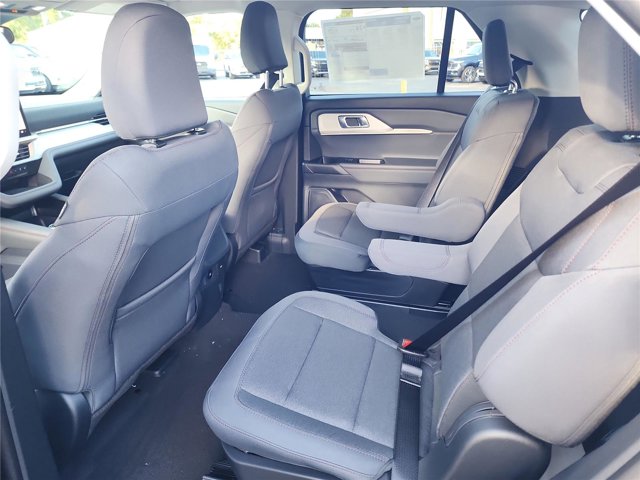New 2026 Ford Explorer - photo 18