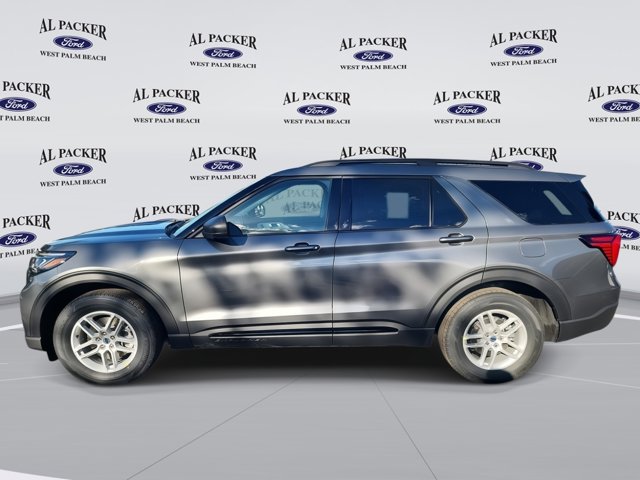New 2026 Ford Explorer - photo 2